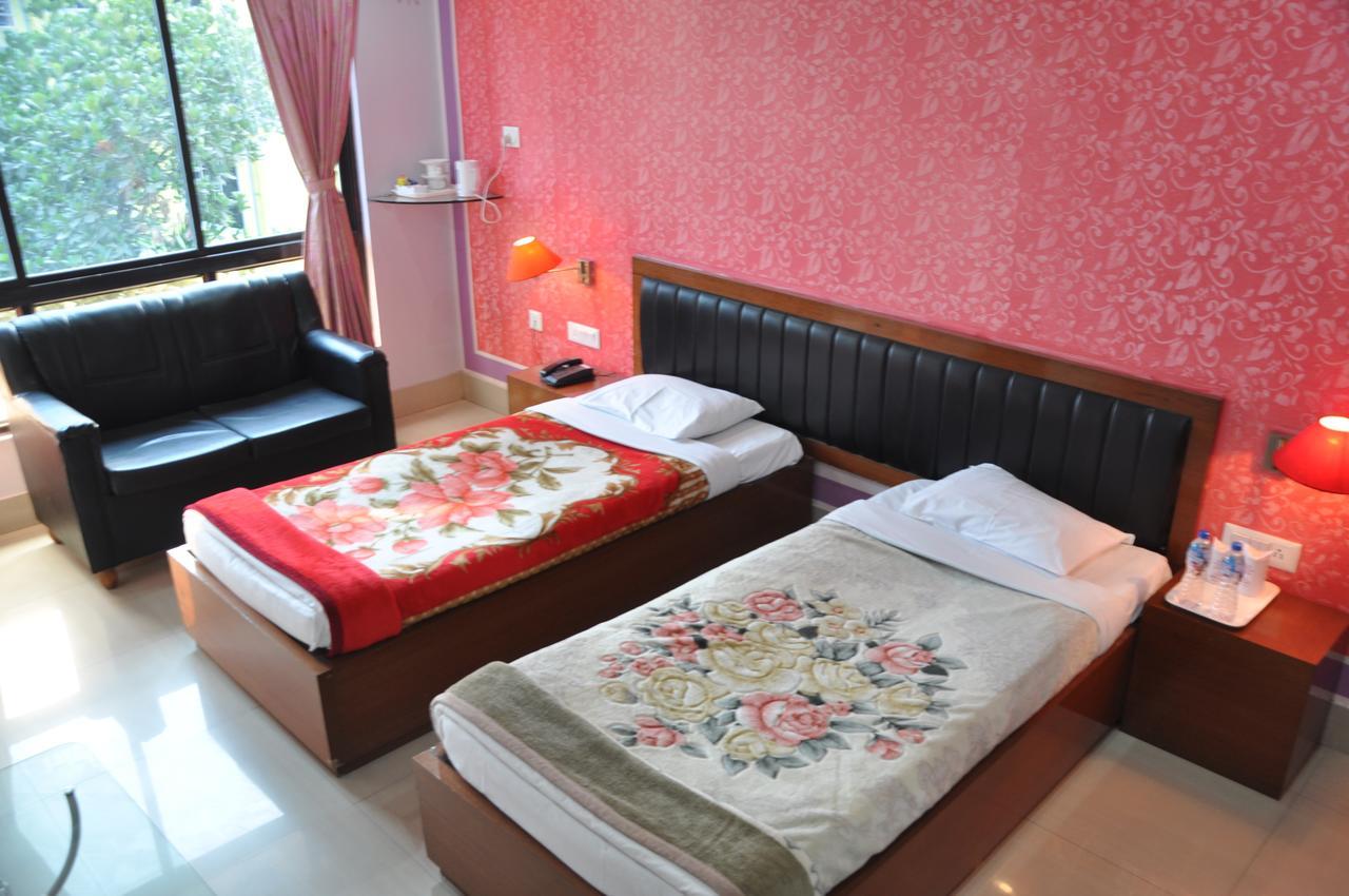 Hotel Dooars Mountain Alipur Duar Екстериор снимка