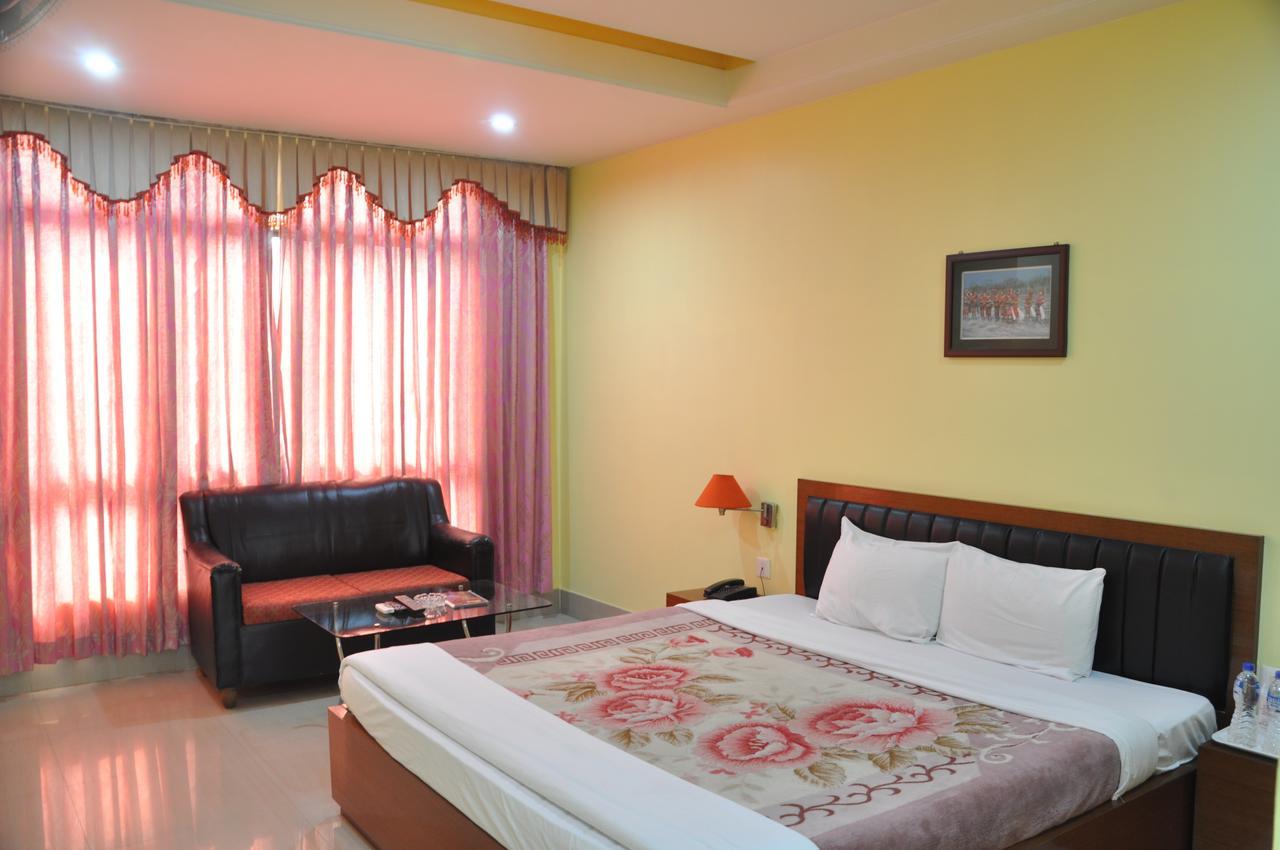 Hotel Dooars Mountain Alipur Duar Екстериор снимка