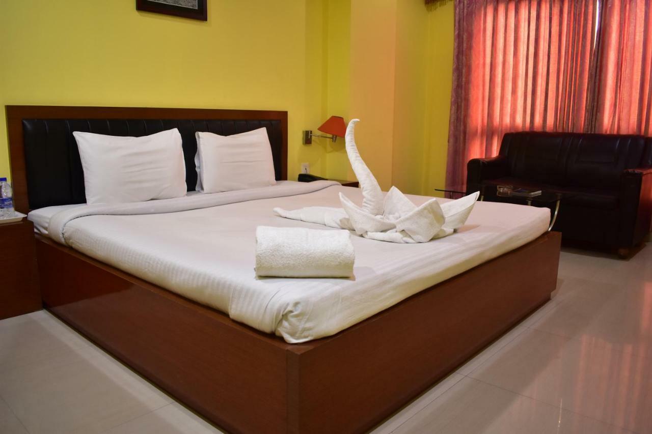 Hotel Dooars Mountain Alipur Duar Екстериор снимка