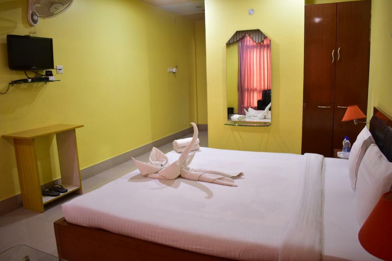 Hotel Dooars Mountain Alipur Duar Екстериор снимка